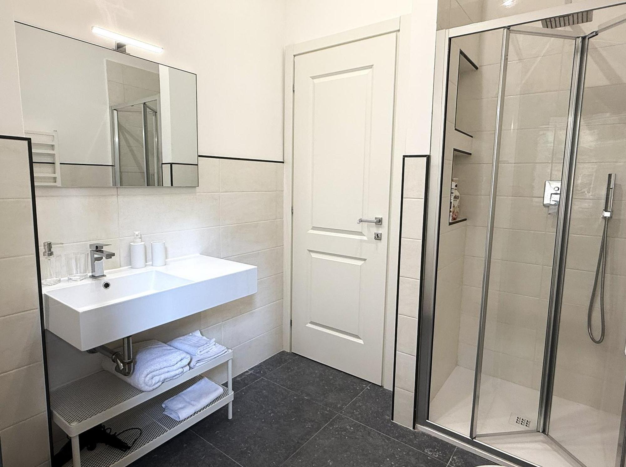 Trastevere For You... 3 Bedrooms Rom