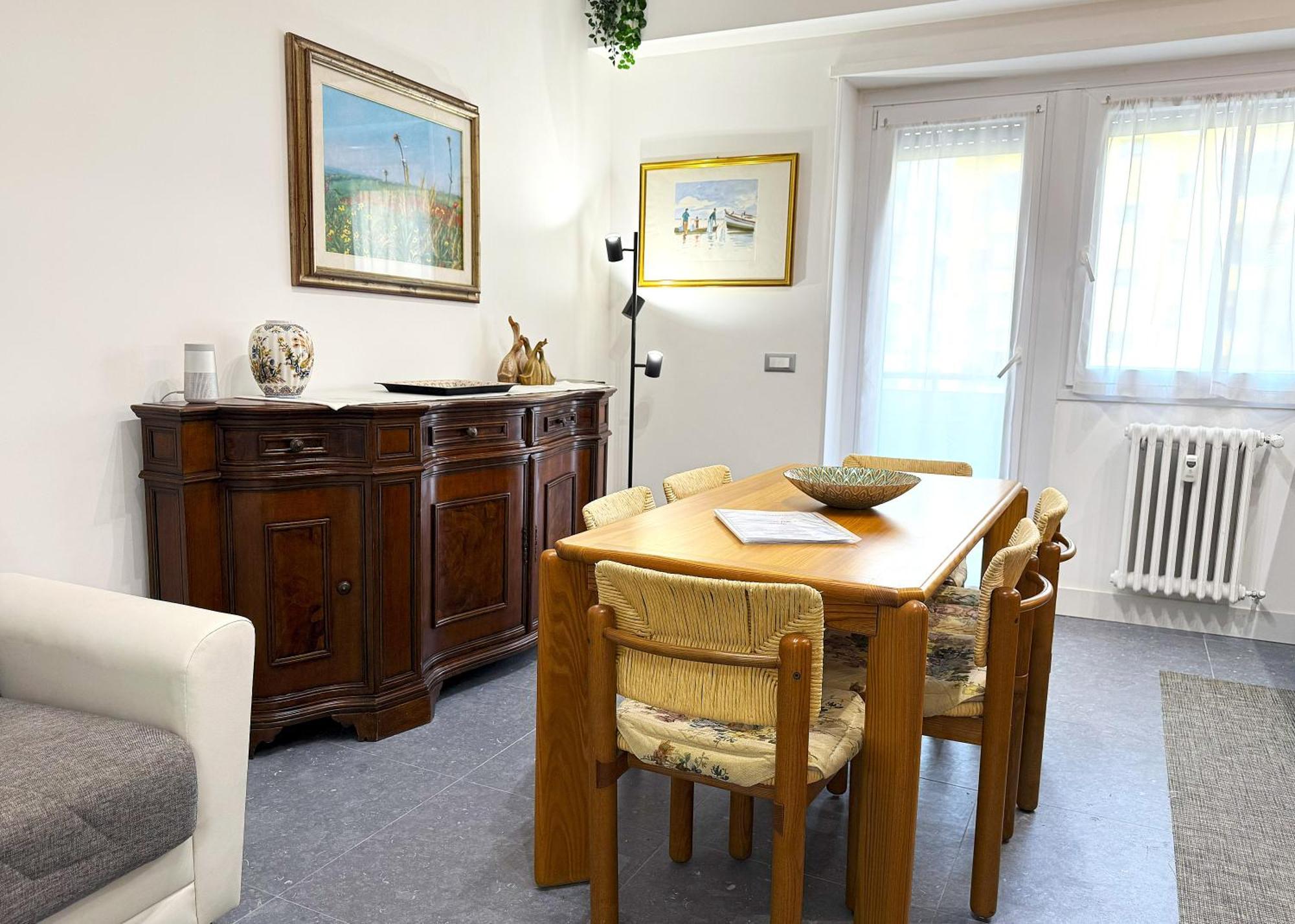 Trastevere For You... 3 Bedrooms Lägenhet *